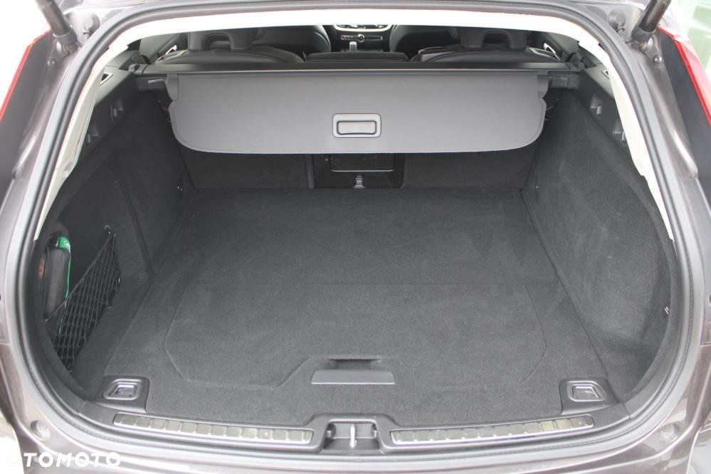 Volvo V60 - 28