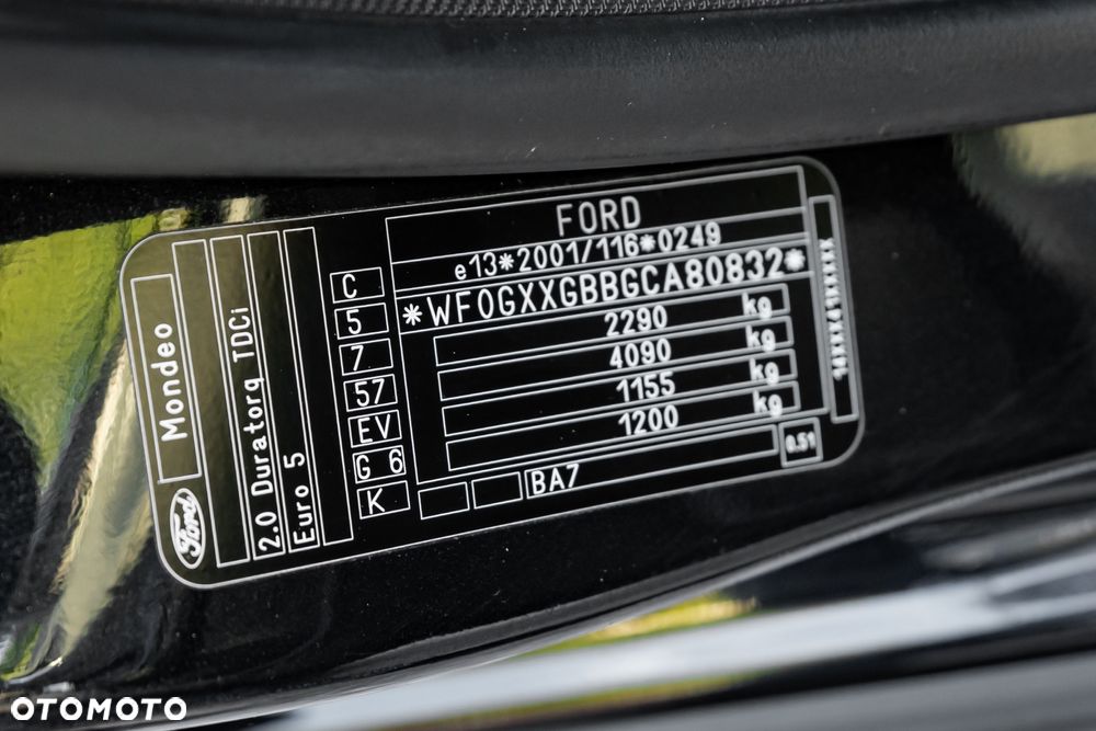 Ford Mondeo 2.0 TDCI Sport - 34