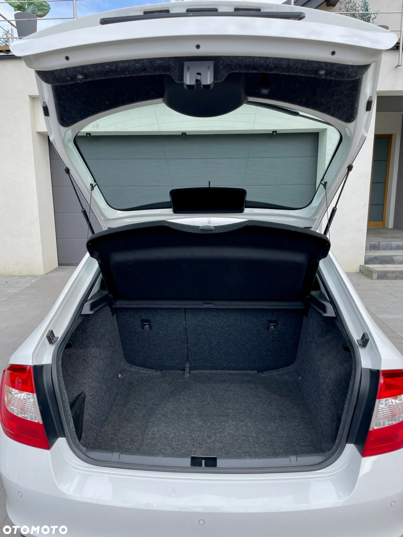 Skoda RAPID 1.6 TDI DPF Elegance Max - 9