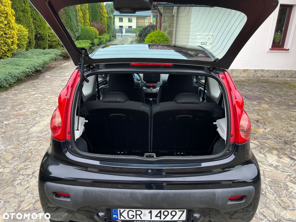 Peugeot 107 70 Millesim 200 - 9