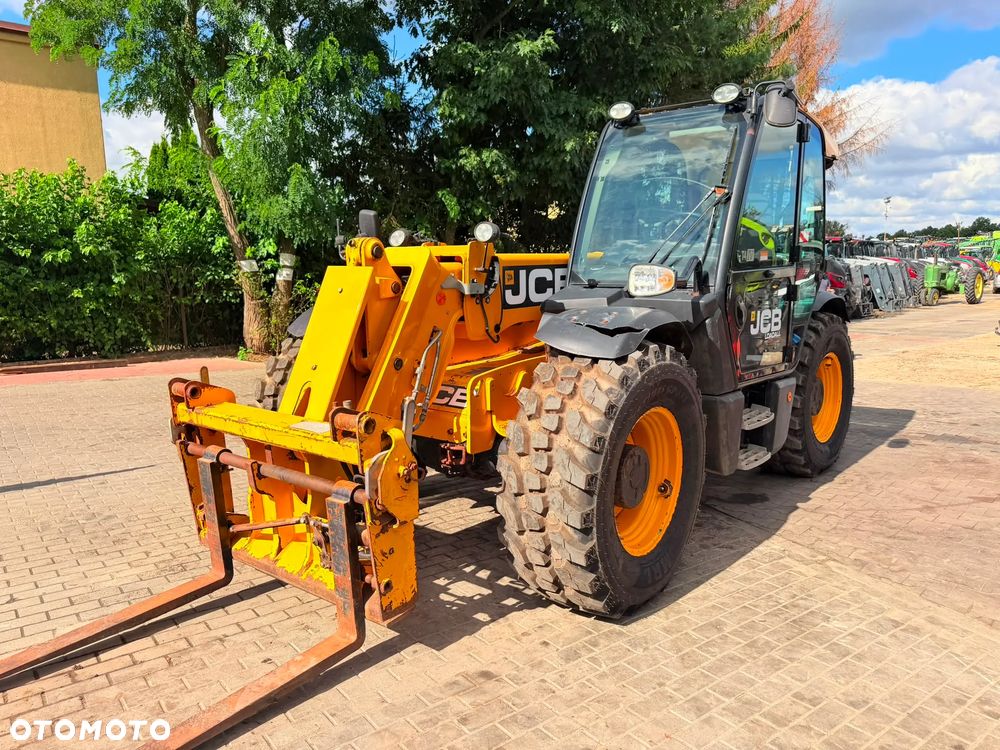 JCB 536-60 Agri Plus - 16