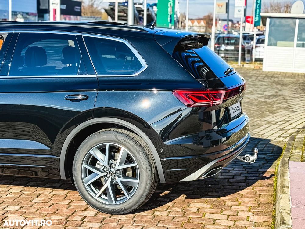 Volkswagen Touareg V6 TDI 4MOTION Elegance - 29