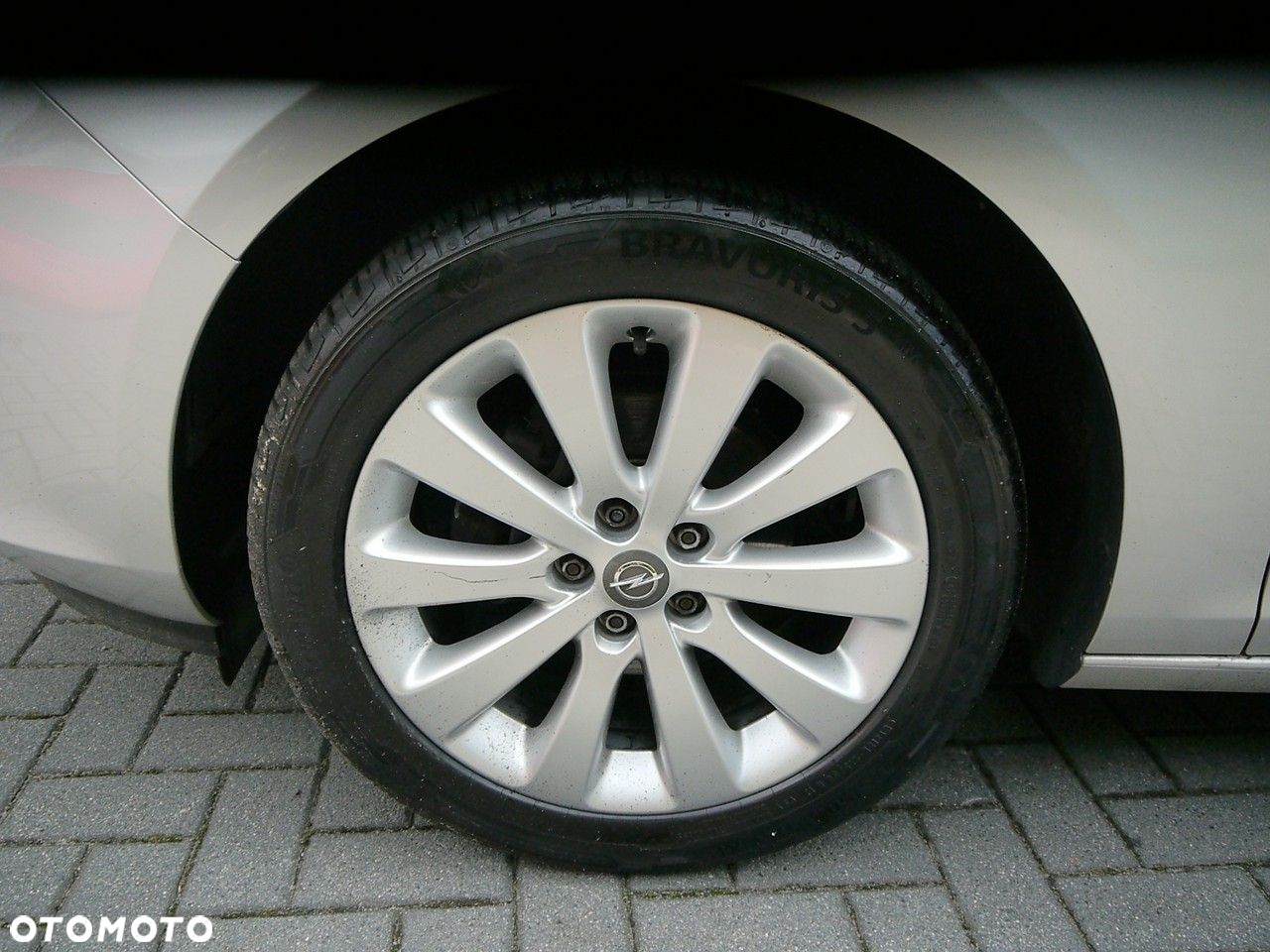 Opel Astra IV 1.4 T Cosmo - 30