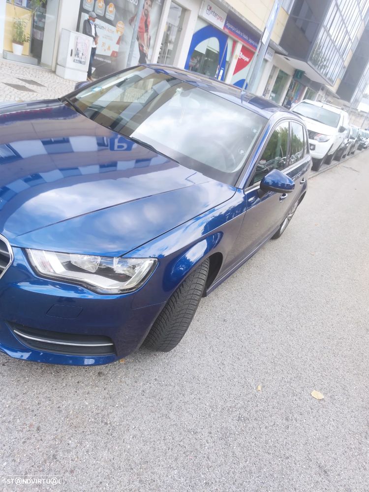 Audi A3 Sportback 1.6 TDI - 2