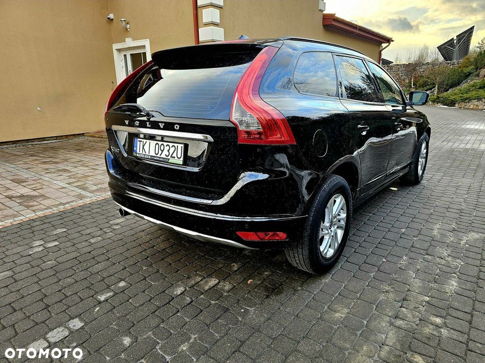 Volvo XC 60 - 4