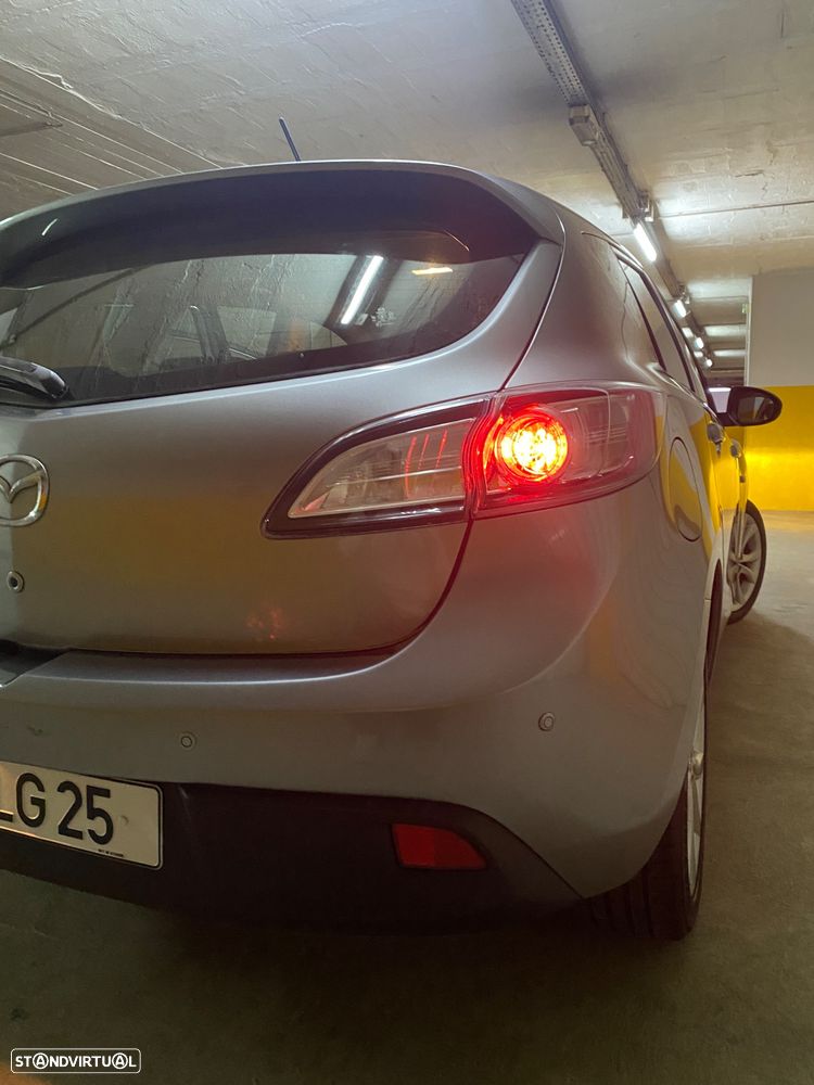 Mazda 3 MZ-CD 1.6 Sport - 11
