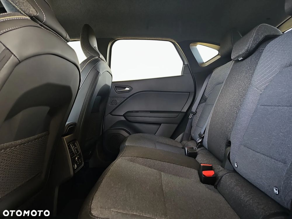 Renault Captur 1.0 TCe Techno - 12