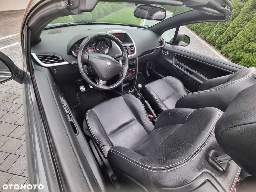 Peugeot 207 CC 1.6 Intense - 19