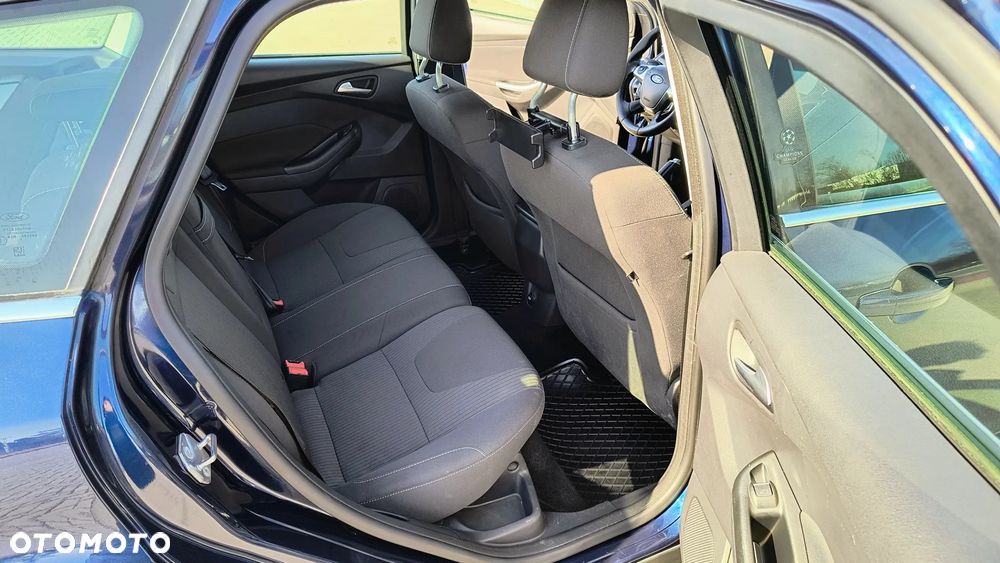 Ford Focus - 13