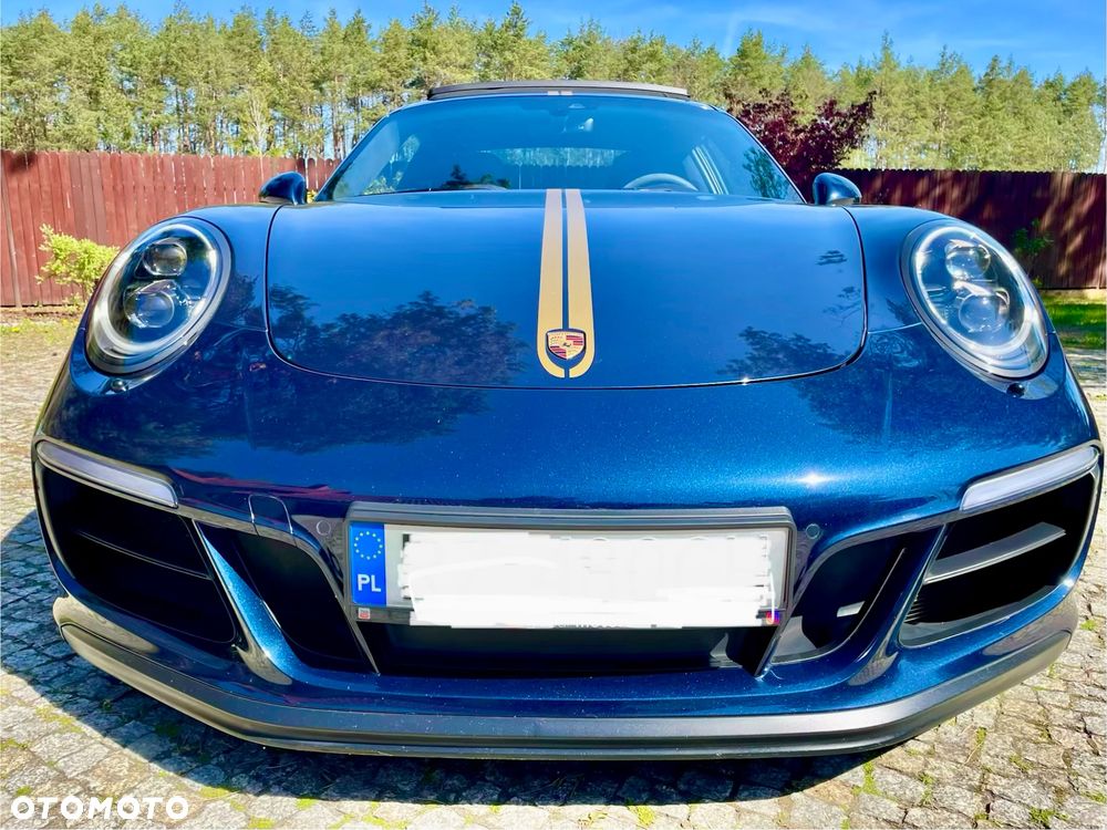 Porsche 911 - 4