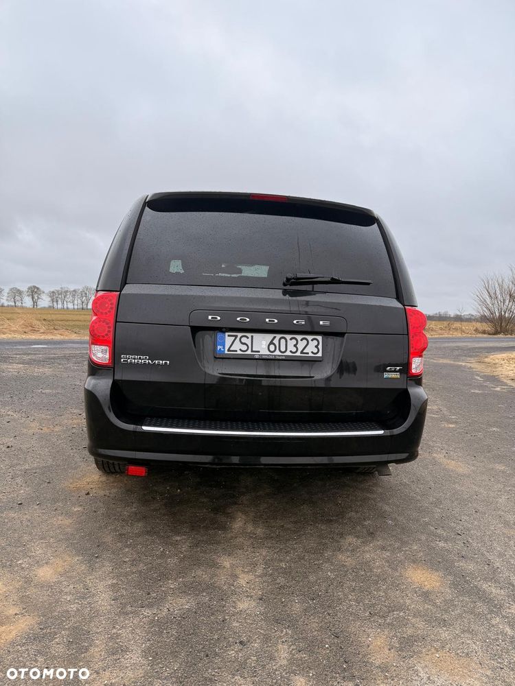 Dodge Grand Caravan 3.6 R/T - 4