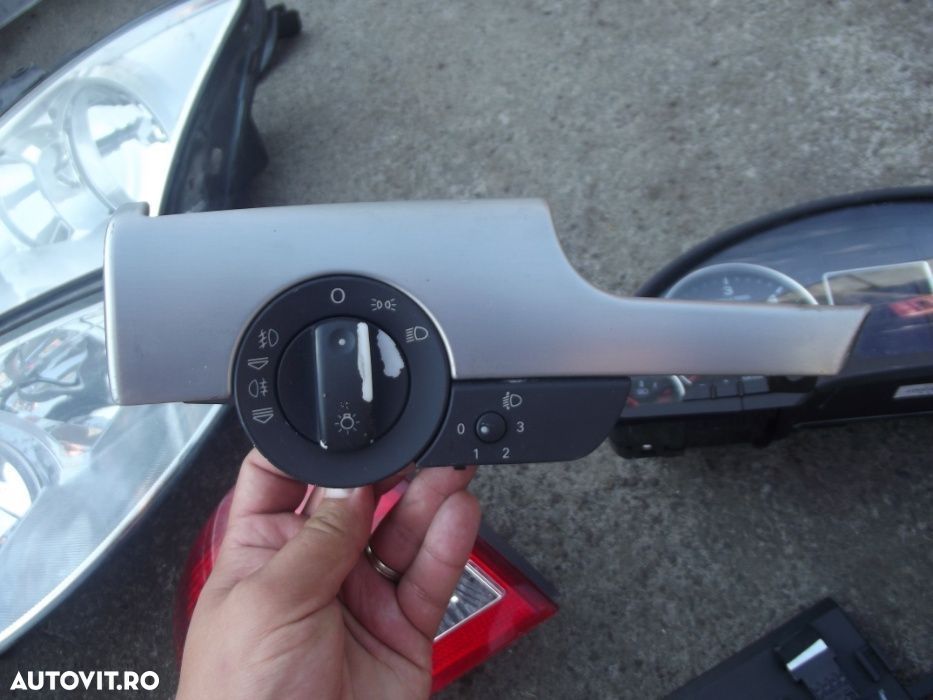 Bloc Lumini Audi A4 B7 an 2004-2007 pilot automat manete semnalizare - 1