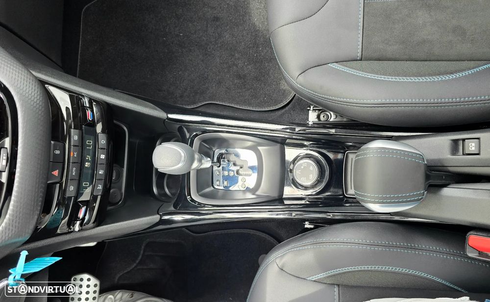 Peugeot 2008 PureTech 110 Stop&Start EAT6 Crossway - 12