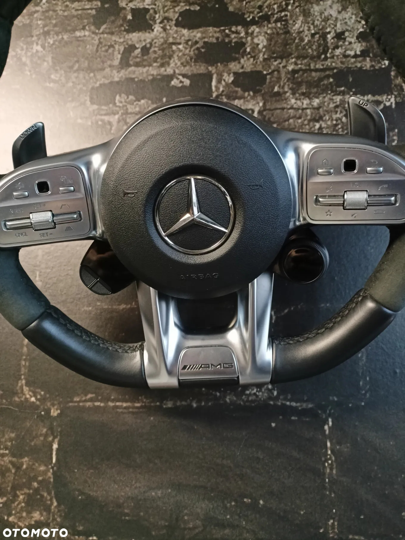 Kierownica Mercedes AMG Lift Skóra C63 E63 A45 S63 - 2