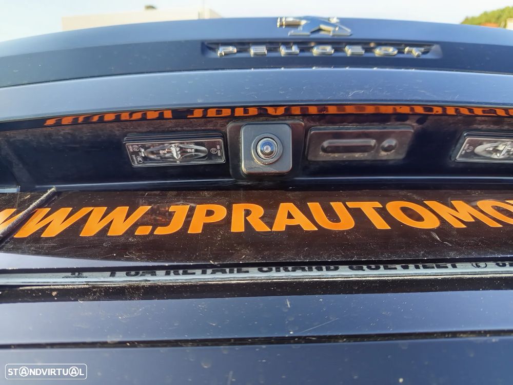 Peugeot 3008 225 e-EAT8 Allure - 10