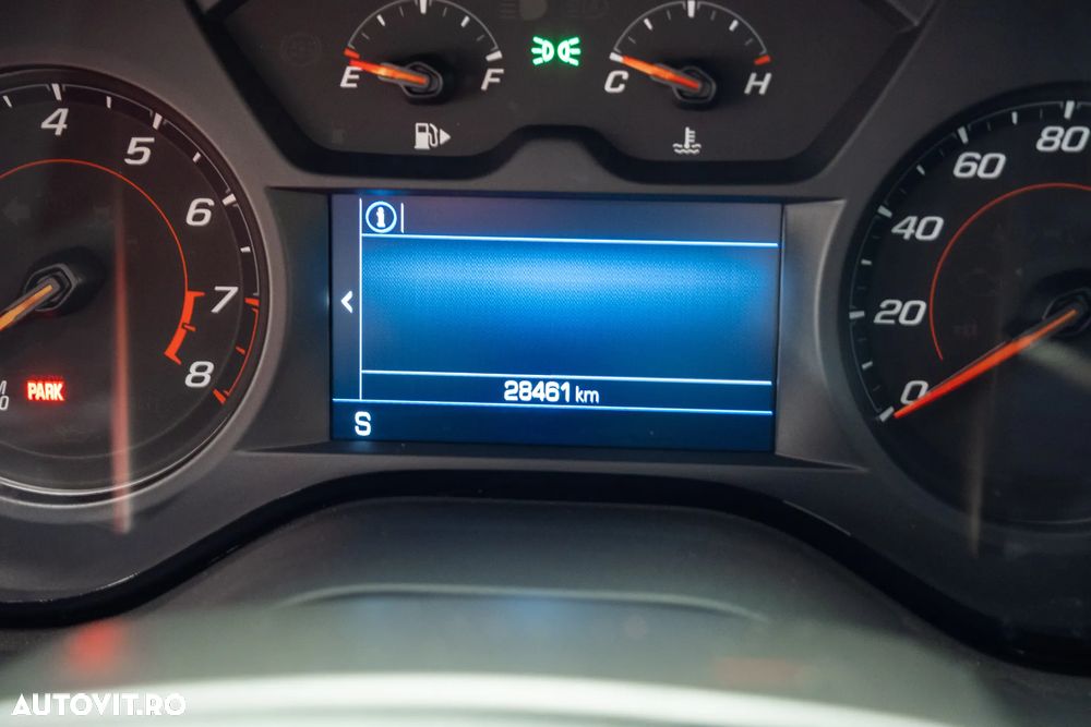 Chevrolet Camaro - 33