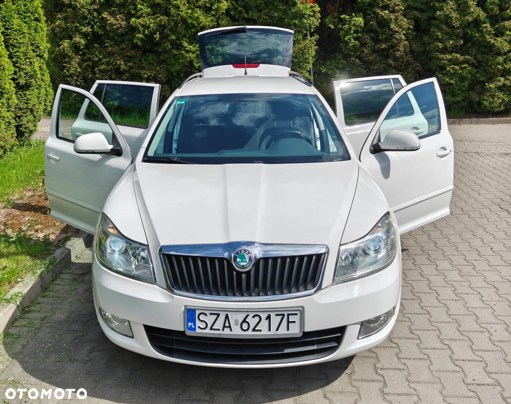 Skoda Octavia 1.6 TDI DPF FAMILY - 3
