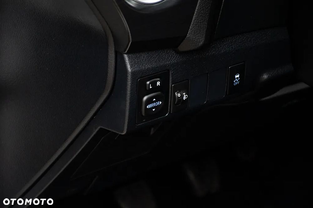 Toyota Auris 1.33 VVT-i Life - 34