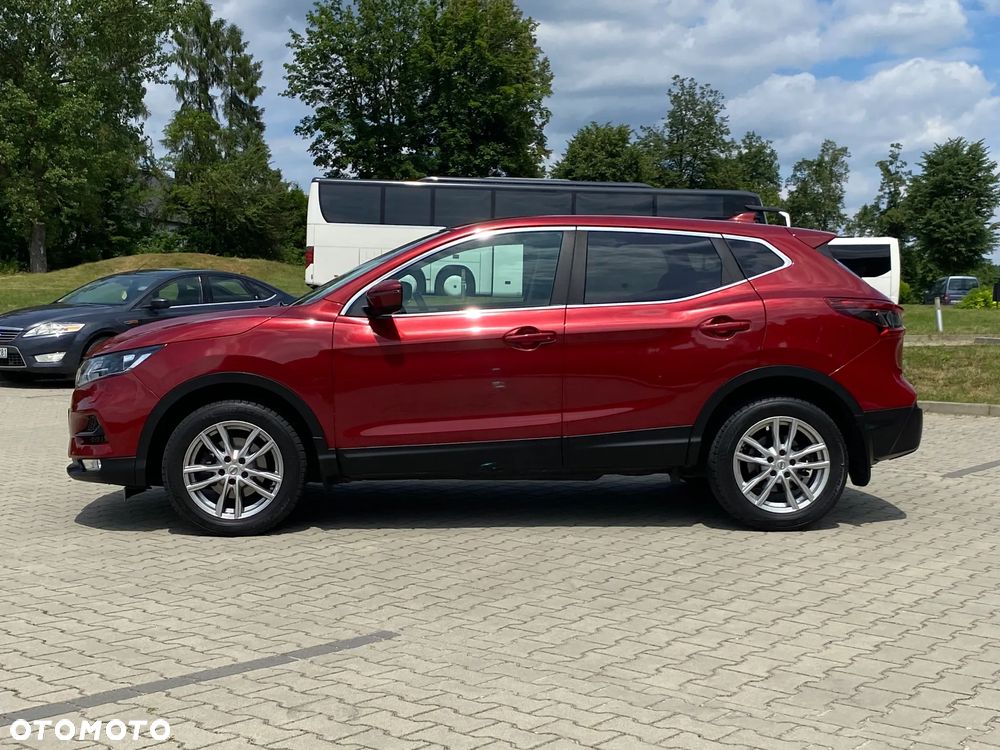 Nissan Qashqai 1.2 DIG-T Xtronic TEKNA+ - 4