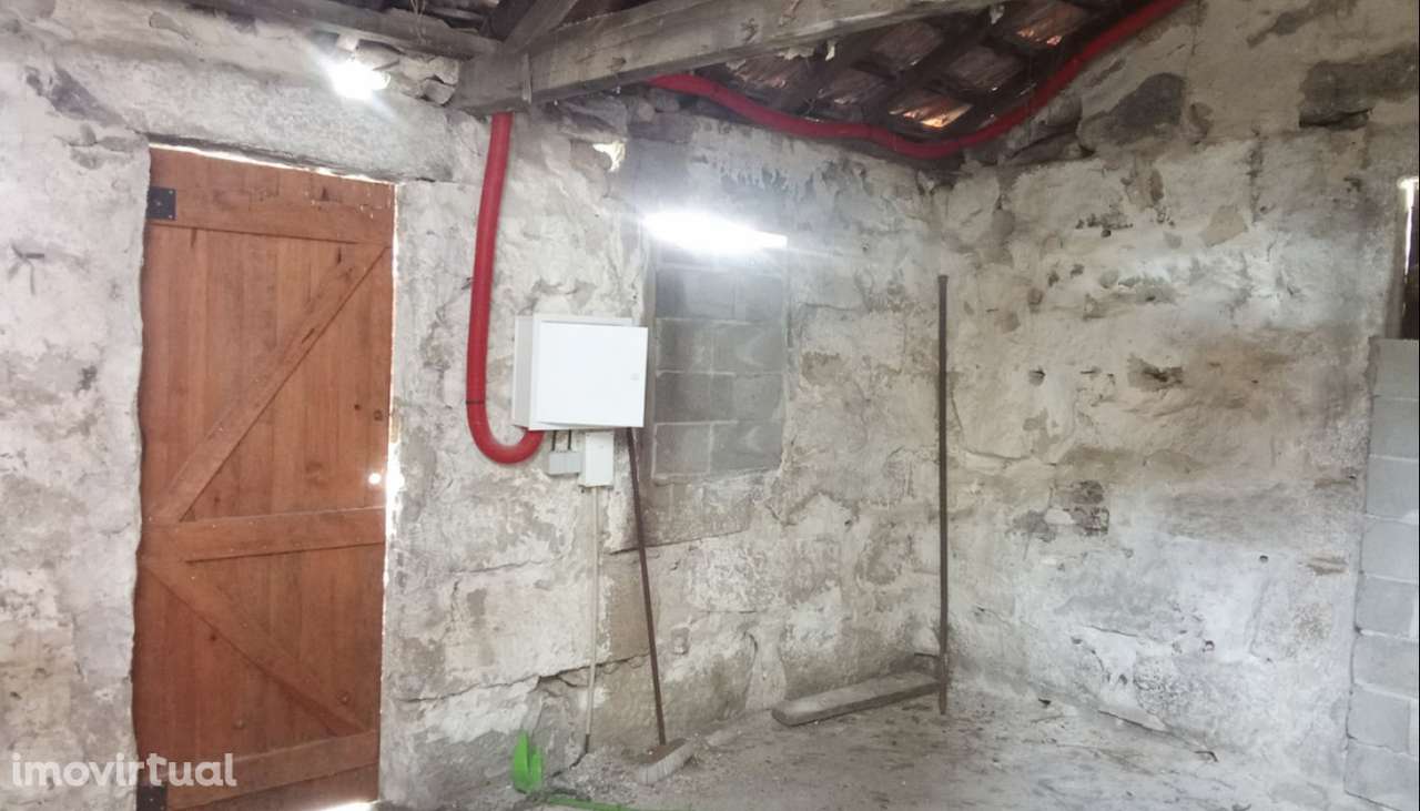 Venda de Moradia para restauro, Areosa, Viana do Castelo - Grande imagem: 5/24