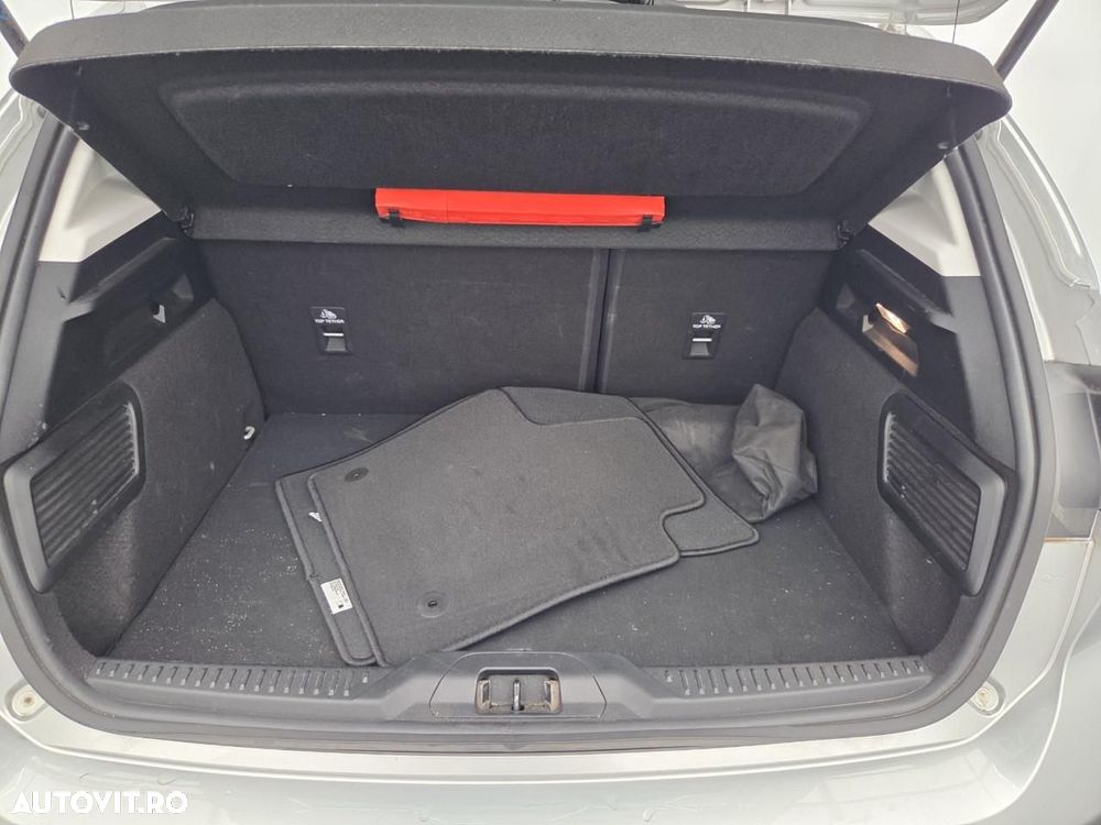 Ford Focus 1.5 EcoBlue Titanium - 13