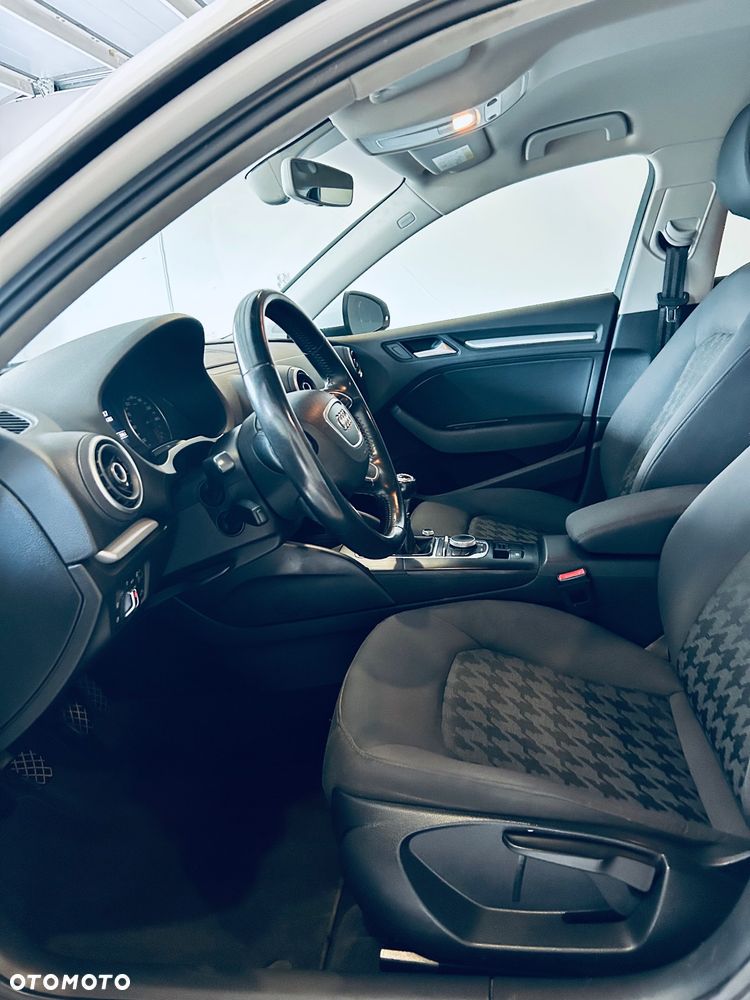 Audi A3 1.6 TDI - 6