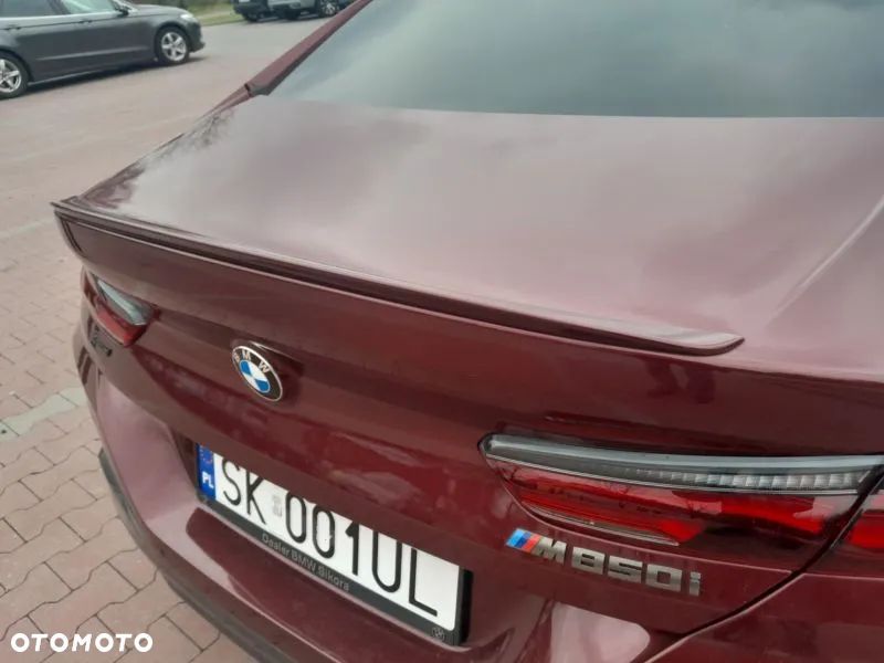BMW Seria 8 - 16