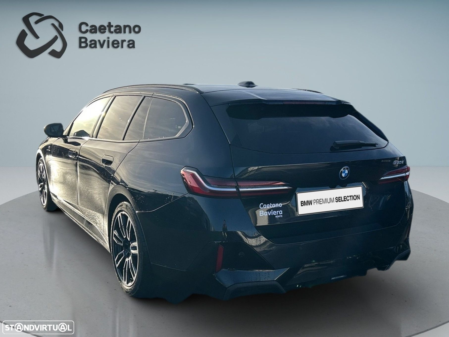 BMW 530 e Pack Desportivo M - 2
