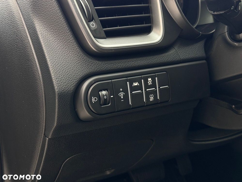 Kia Ceed 1.5 T-GDI M DCT - 21