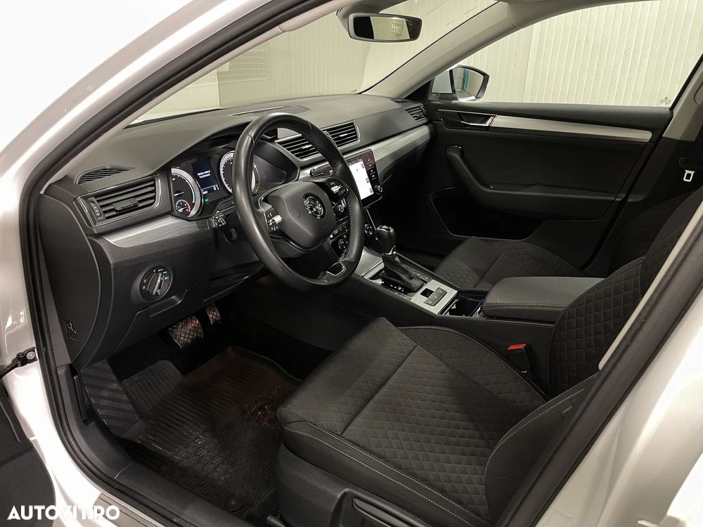 Skoda Superb 1.4 TSI PHEV Ambition - 6