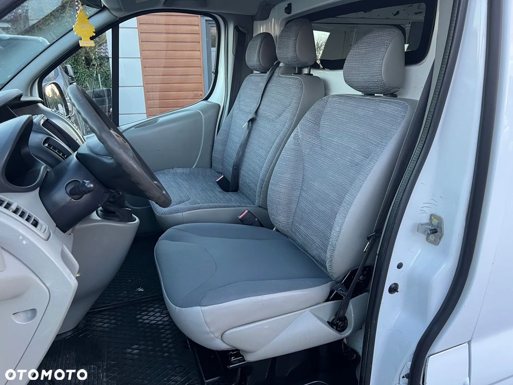 Renault TRAFIC - 22