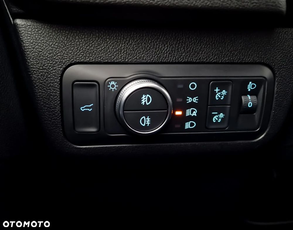 Ford Kuga 1.5 EcoBoost FWD ST-Line X - 19