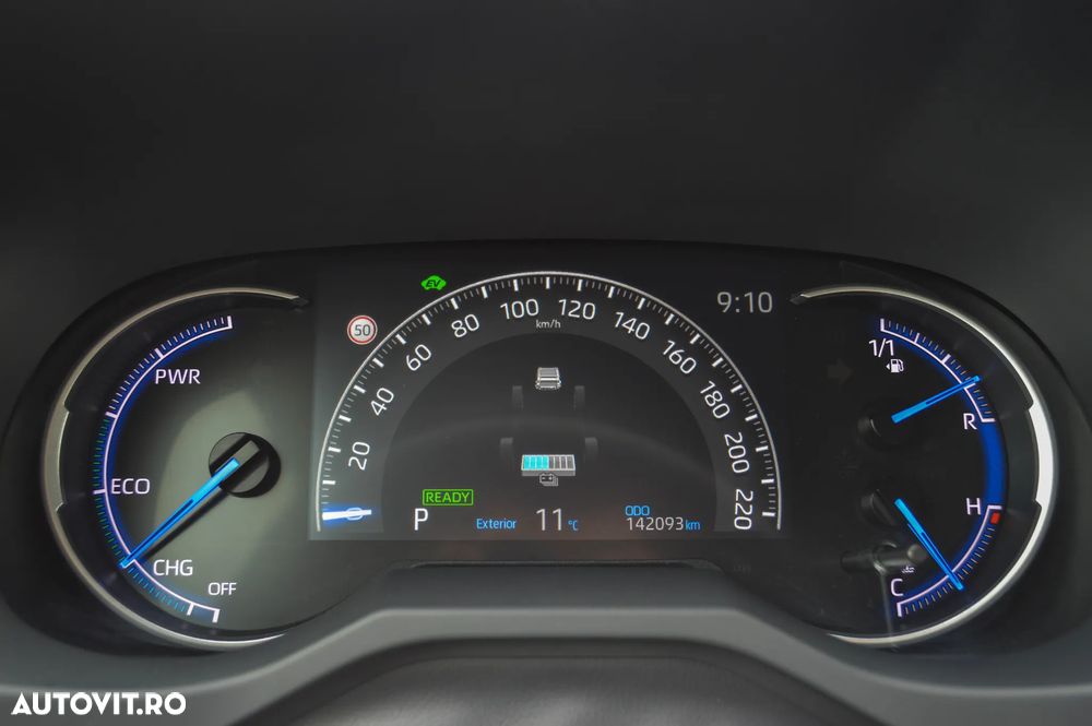 Toyota RAV4 2.5 4x4 Team Deutschland - 18