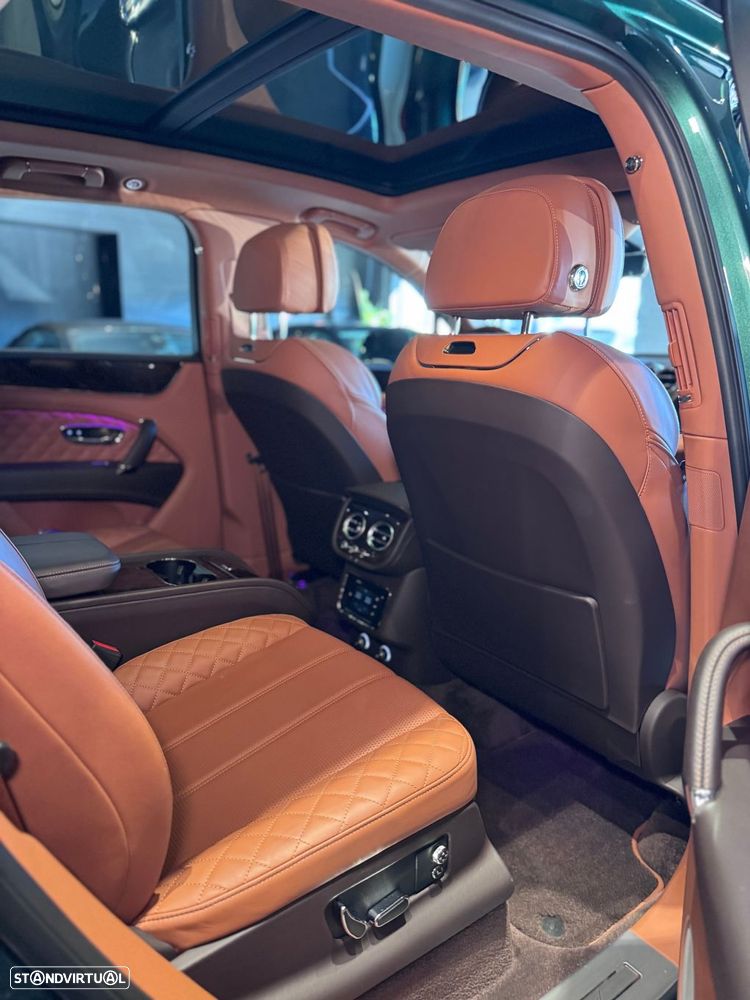 Bentley Bentayga Hybrid - 56