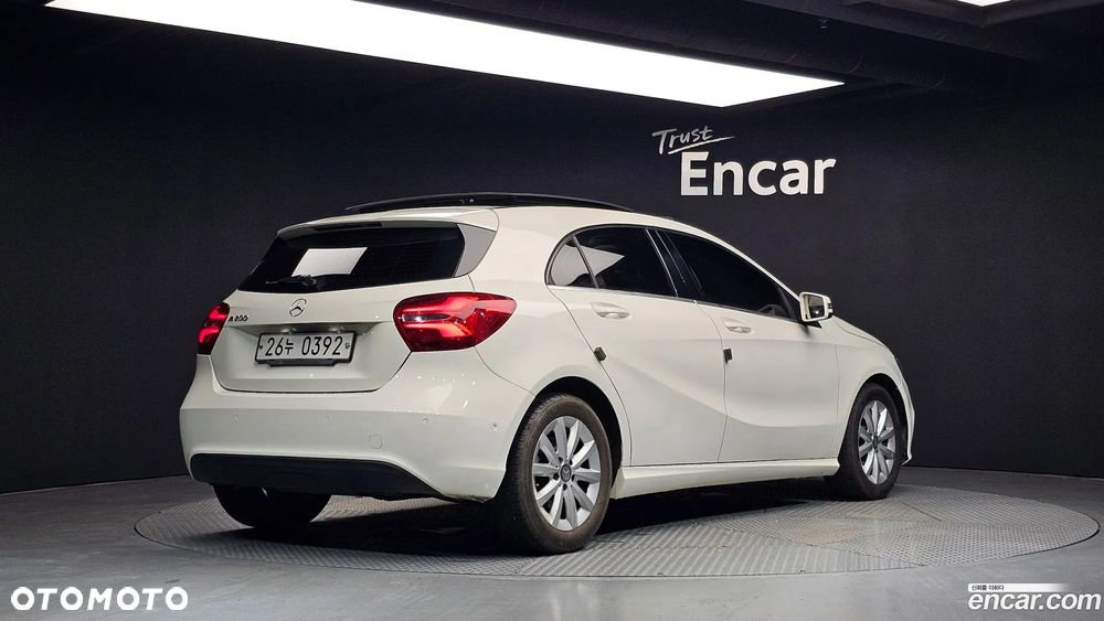 Mercedes-Benz Klasa A 200 7G-DCT Peak Edition - 2
