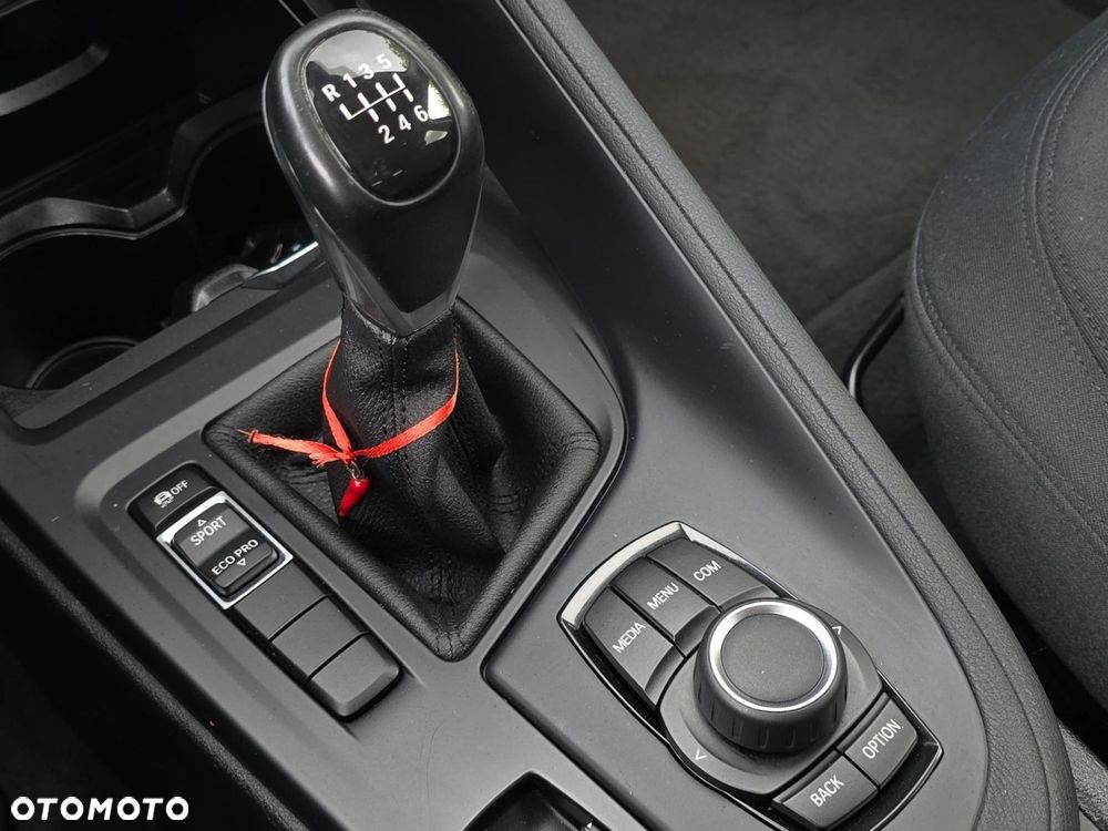 BMW X1 sDrive16d Advantage - 17