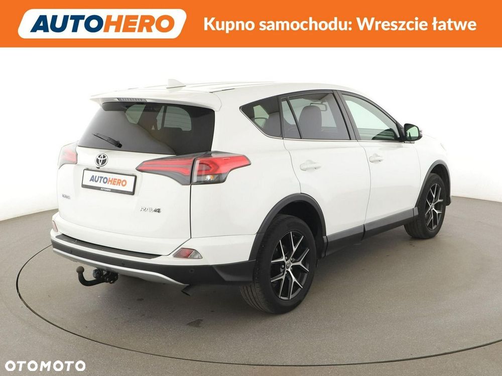 Toyota RAV4 2.0 D-4D 4x2 Start-Stop Comfort - 8
