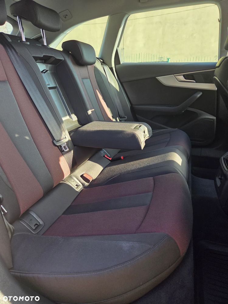 Audi A4 Avant 30 TDI mHEV Advanced S tronic - 18
