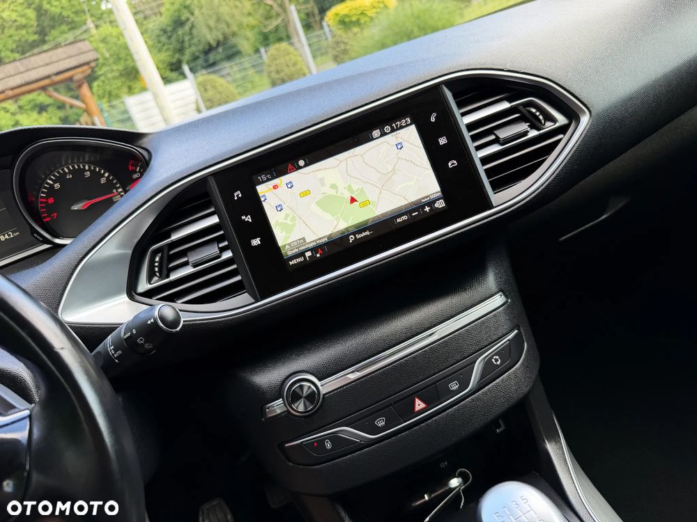 Peugeot 308 PureTech 110 Stop & Start Allure - 21