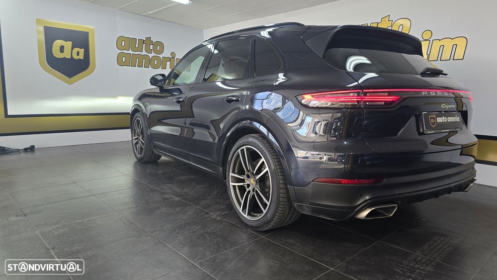 Porsche Cayenne - 11