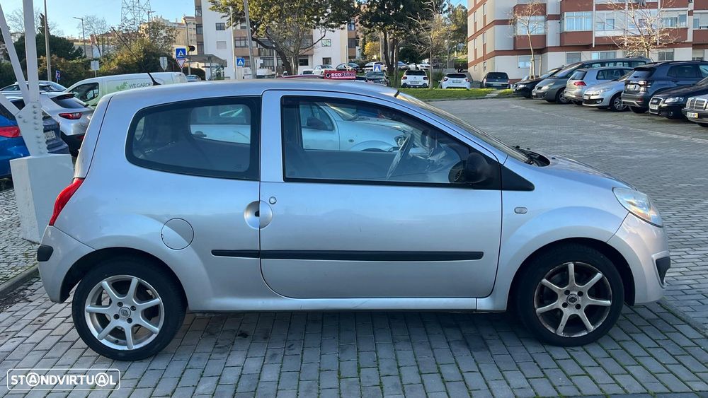 Renault Twingo 1.2 Authentique - 5