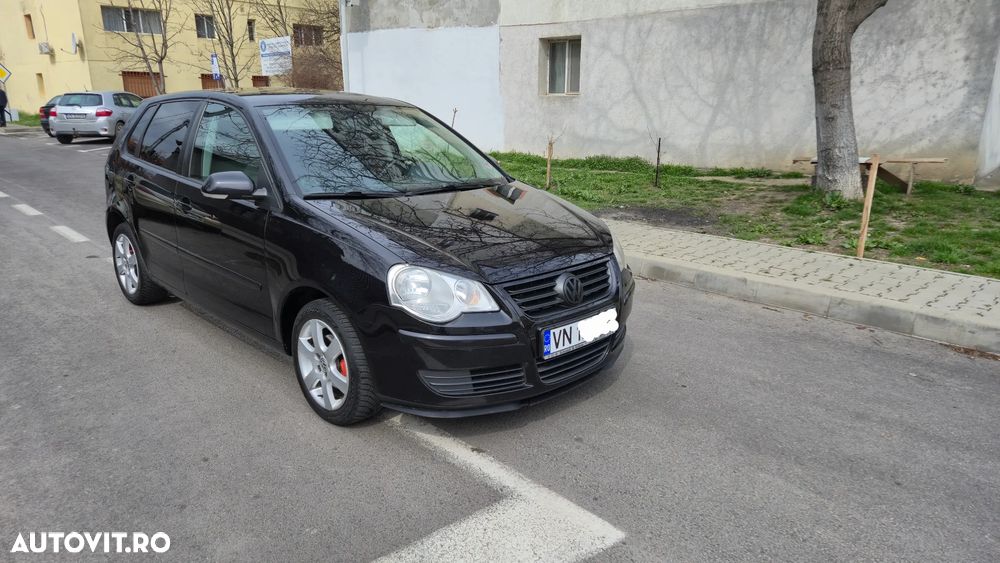 Volkswagen Polo 1.4 Comfortline - 1