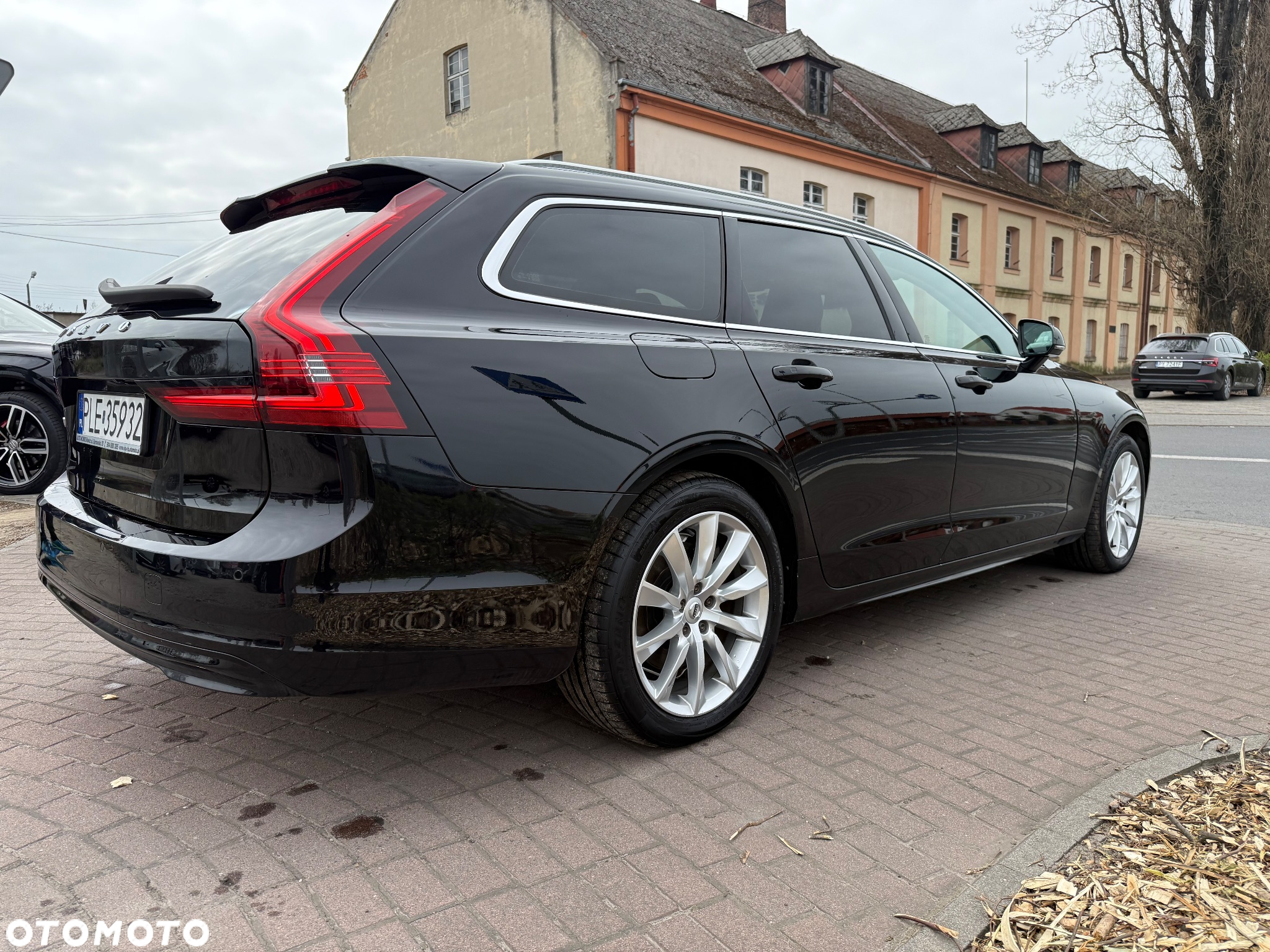 Volvo V90 B4 D Geartronic Momentum Pro - 23
