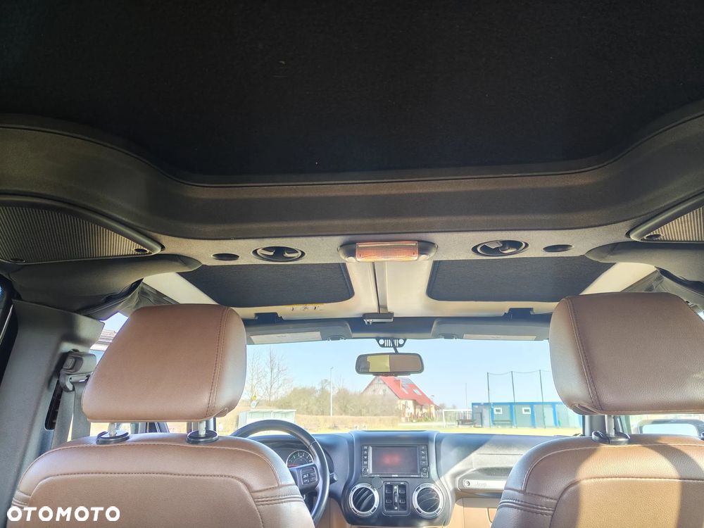 Jeep Wrangler 3.6 Unlim Rubicon - 13