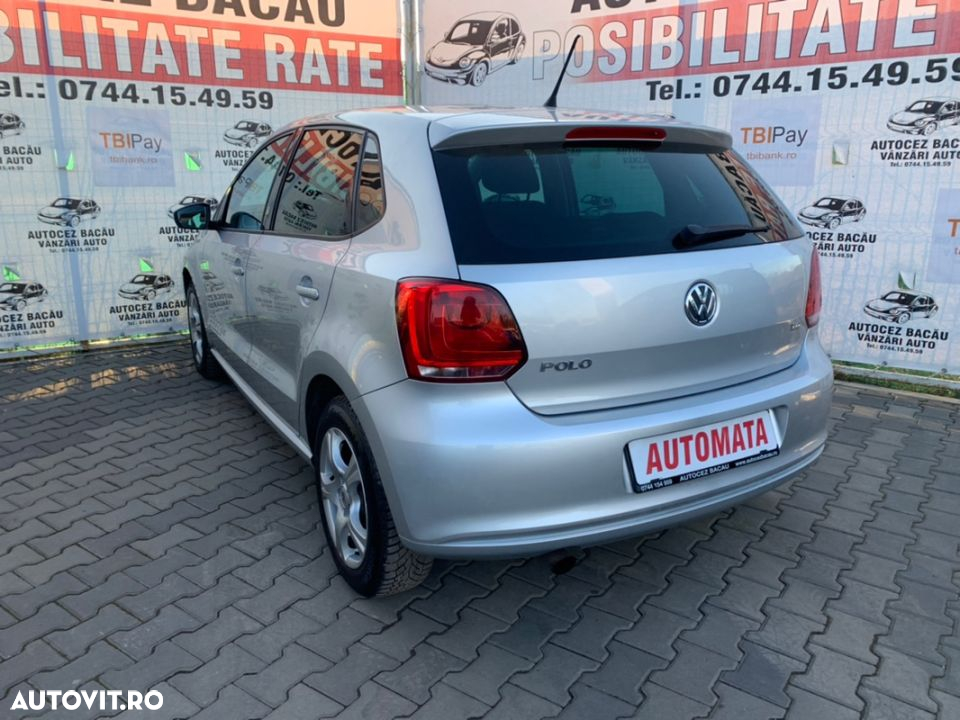 Volkswagen Polo 1.4 DSG Comfortline - 12