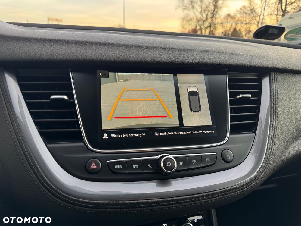 Opel Grandland X 1.6 T Elite S&S - 17