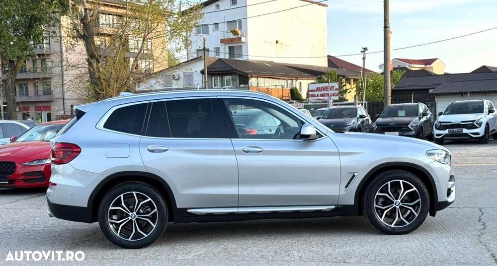 BMW X3 xDrive20d AT xLine - 10
