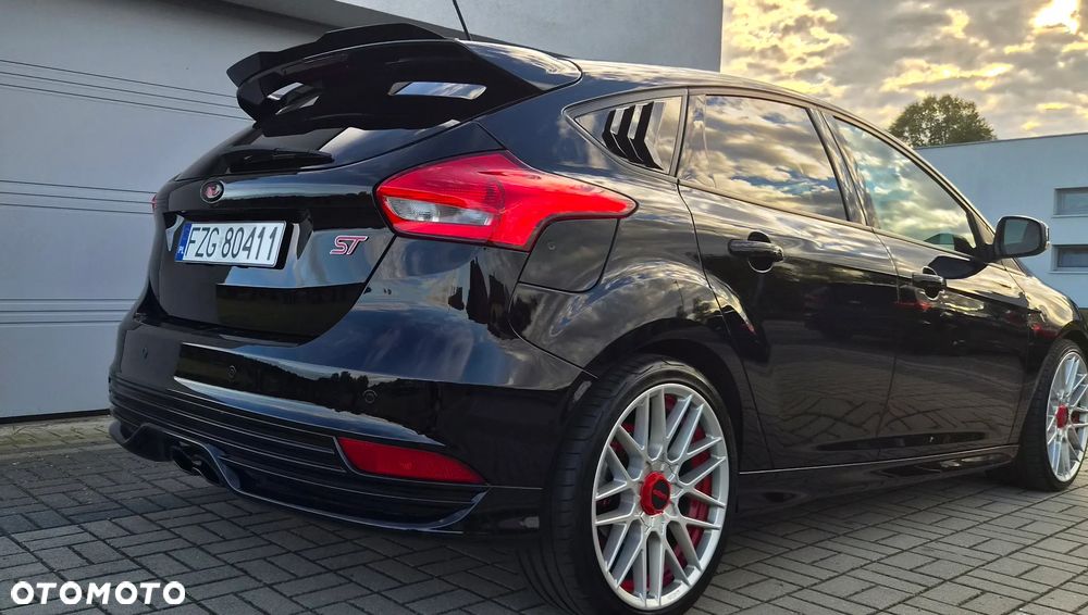 Ford Focus 2.0 EcoBoost ST-2 - 20
