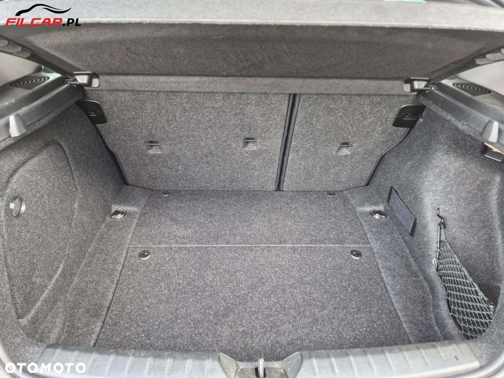 BMW Seria 1 - 28