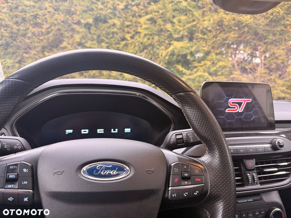 Ford Focus 2.0 EcoBlue ST-2 - 16